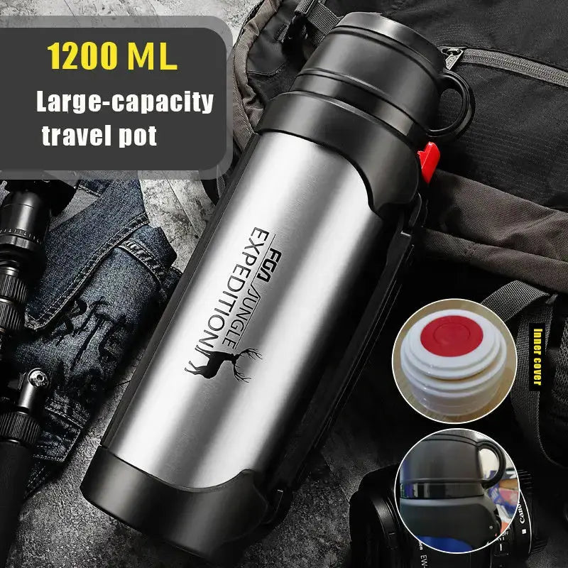 Insulated Stainless Steel Travel Water Bottle Large Capacity | FleaOutlet Redfan